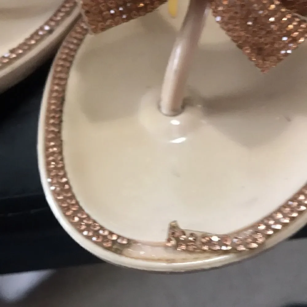 Gold Prima Sandals Size 8 Bam Forever with Purse